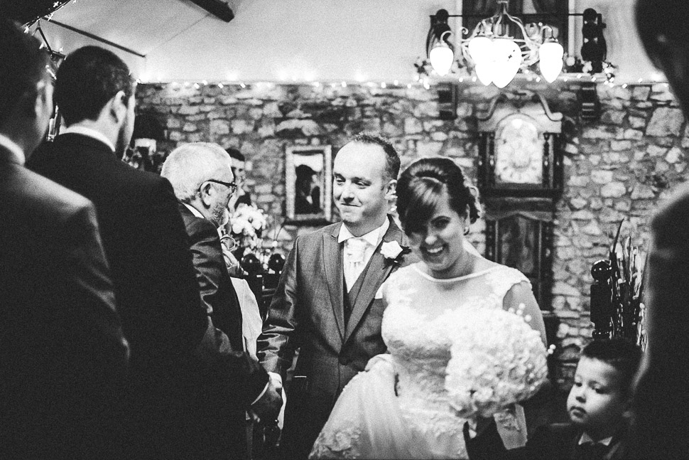 PENCOED ST MARYS GOLF CLUB WEDDING PHOTOGRAPHER BRIDGEND 08 PENCOED ST MARYS GOLF CLUB WEDDING PHOTOGRAPHER BRIDGEND 08